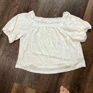 Gap women’s shirt